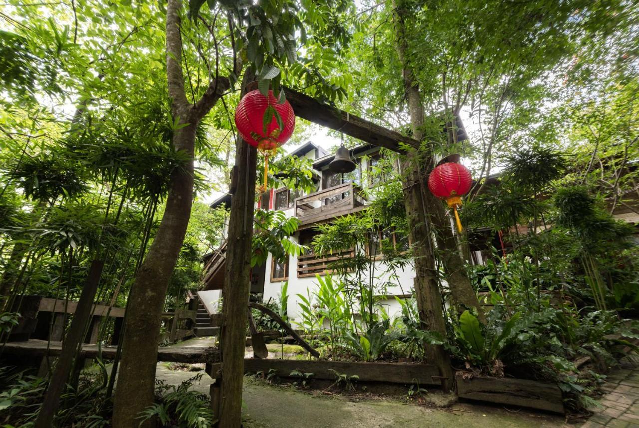 Zhou Ye Cottage Sanyi Exterior foto